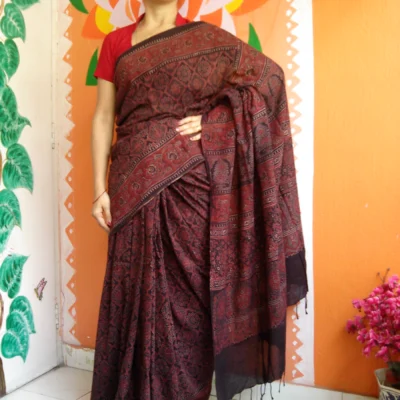Paheli~ Pure Muslin Cotton Ajrakh Hand Block Print Saree.