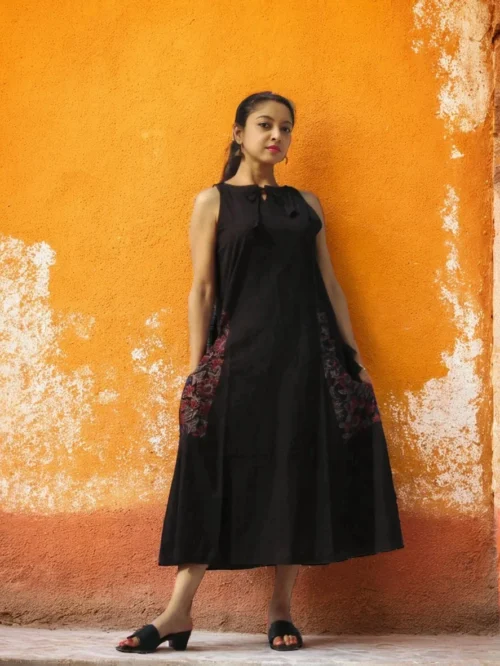 SARDANIA - Sleek look Free Flow Sleeveless Vintage Boat Neck Frilled Maxi Prairie Dress. - Image 2
