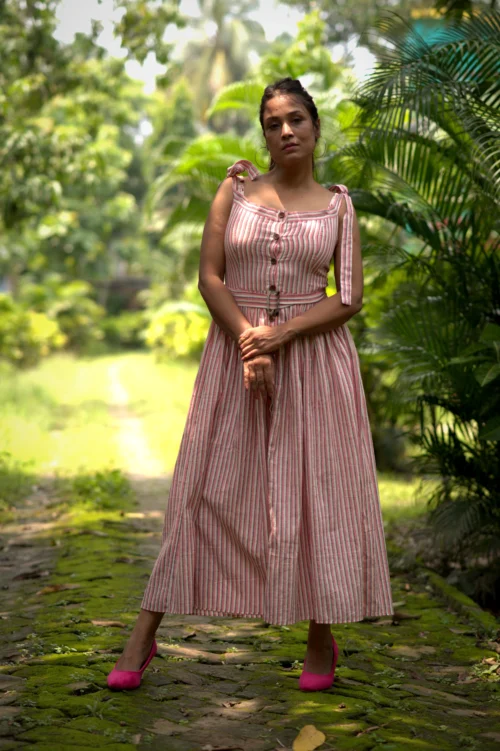 AMARA'S GRACE~Striped Sleeveless Dress with Belted Waist Casual Party Wear for celebrating Occasion with family and Friends