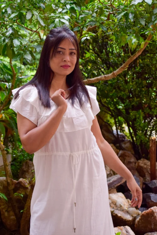 CHINOOK WINDS- Premium Limited Edition Designer wear handcrafted from handwoven Muslin cotton. Perfect Summer Dress/White Premium Casuals. - Image 4