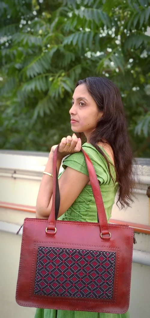 ATELIER - HandCrafted Cruelty Free Leather Designer HandBag with Embroidery. - Image 6